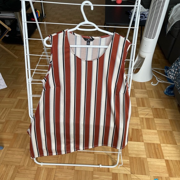 Lined camisole, asymmetrical - Picture 2 of 2